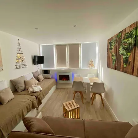 Centre Village Au Pied Des Pistes * 拉富