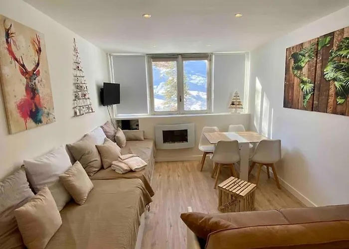 Centre Village Au Pied Des Pistes 公寓 *